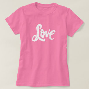 Camiseta Letras de Amor Desgastadas Hippie no Dia dos Namor