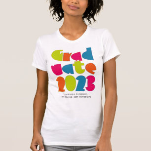 Camiseta Letreiro Moderno e Colorido Graduado 2023