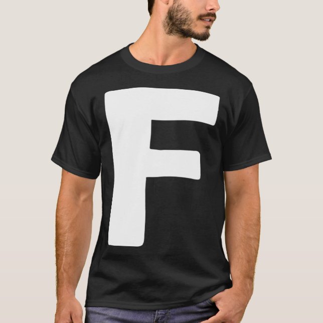 Camiseta Letter F big and bold white (Frente)