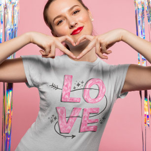 Camiseta Lettering de Amor Rosa em Aquarela