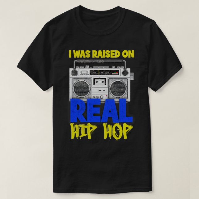 Camiseta Levantada na Caixa de Boombox da Escola Antiga de  (Frente do Design)