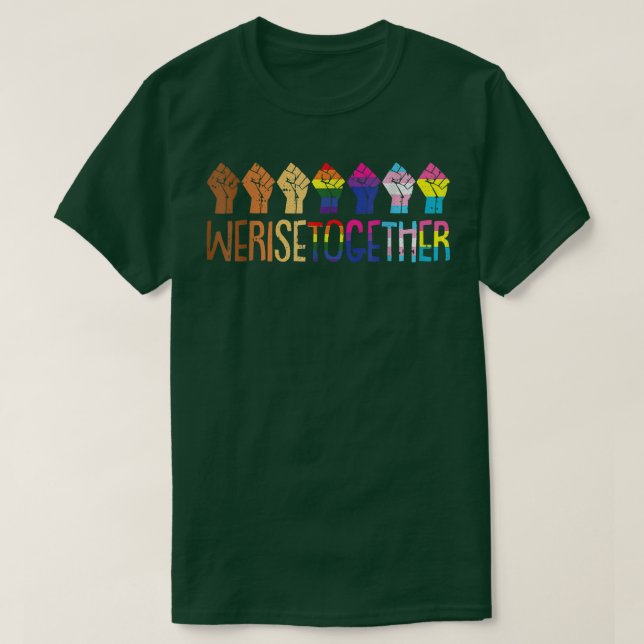 Camiseta Levantamos Juntos O Orgulho LGBTQ Justiça Social E (Frente do Design)