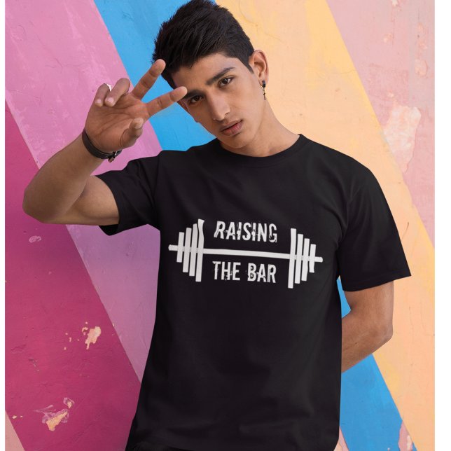 Camiseta Levantando o Bar Barbell Workout Gym Malhação Coac (Criador carregado)