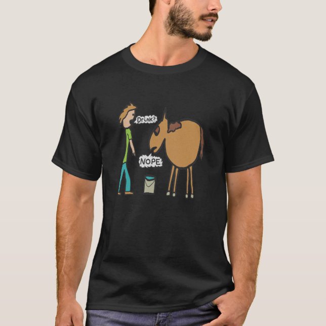 Camiseta Levar Um Cavalo À Água (Frente)