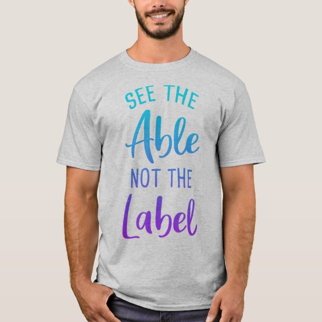 Camiseta Leve, ajustado clássico, capa de agulha dupla e (Frente)