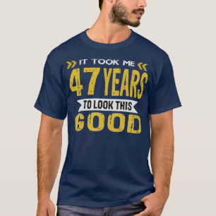 Camiseta Levei 47 anos para olhar para esta boa retr de col