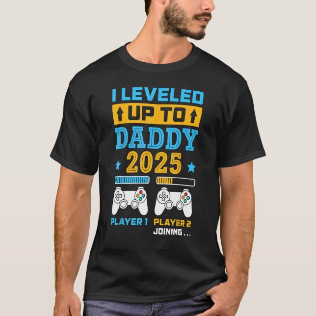 Camiseta Levei Até Pai De 2025 Em Breve Para Ser Pais Pais (Frente)