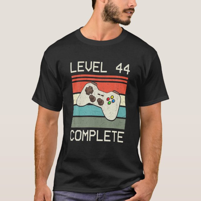 Camiseta Level 44 Complete Video Gamer - 44Th Wedding Anive (Frente)