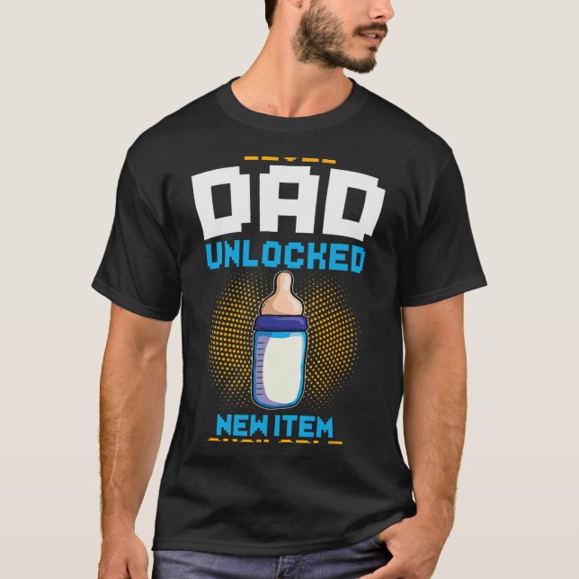 Camiseta Level Dad Unlocked Pregnancy Announcement Gamer Fa (Frente)