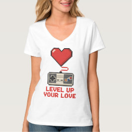 Camiseta Level Up Your Love, Retro Pixel Gaming Design