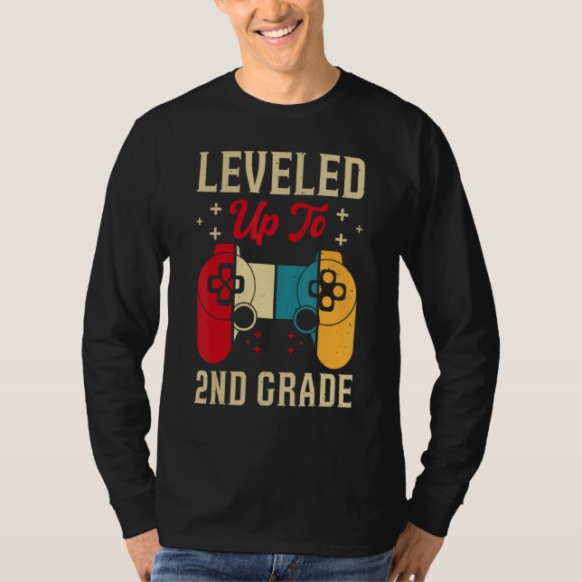 Camiseta Leveled Up To 2nd Grade Gamer Back To School First (Frente)
