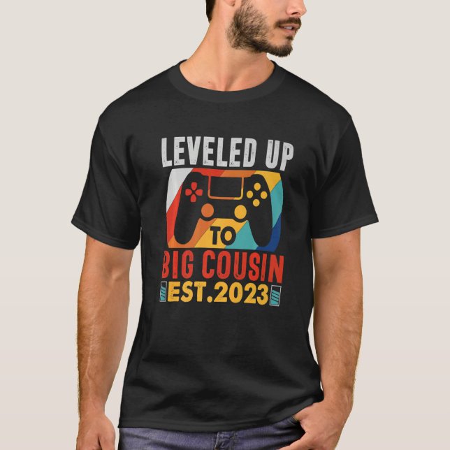 Camiseta Leveled Up To Big Cousin 2023 Gaming Pregnancy Ann (Frente)