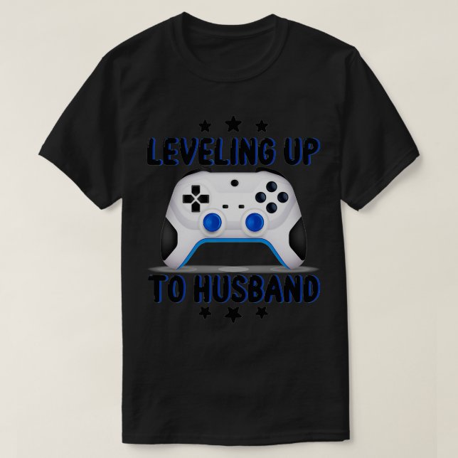 Camiseta Leveling Up To Husband  (25)  (Frente do Design)