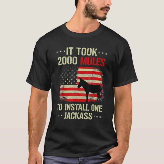 Camiseta Levou 2000 Mulas Para Instalar Uma Caca (Frente)