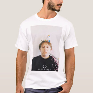 Camiseta Lewis Capaldi - Chapéu de Aniversário