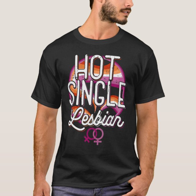 Camiseta Lgbt Lésbica do Arco-Íris de Solteiro Quente (Frente)