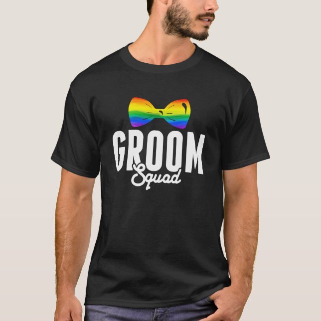 Camiseta LGBT Prioridades Gay de Bachelor do Quadrado Rainb (Frente)