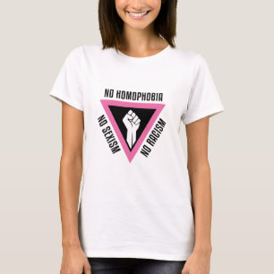 Camiseta LGBT - Punho aumentado na versão cor-de-rosa do