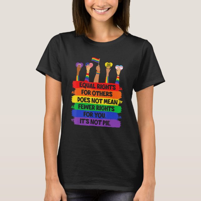 Camiseta Lgbt Retro Fist Love Igual Rights Não é uma Pie (Frente)
