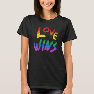 Camiseta Lgbt Sinalizador Arco-Íris Amor Ganha Lgbtq Gay Pr