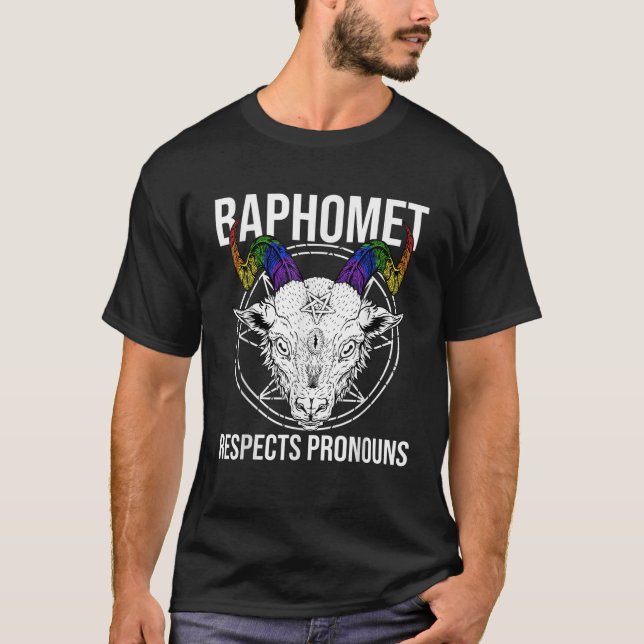 Camiseta LGBTQ Baphomet Satã Devil Respeite Pronounes (Frente)