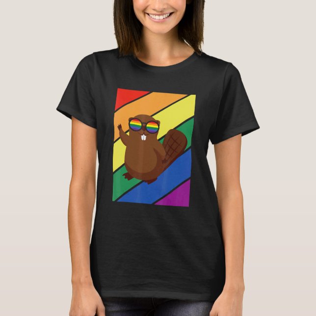 Camiseta LGBTQ Flag Gay Pride Month Rainbow Beaver With LGB (Frente)