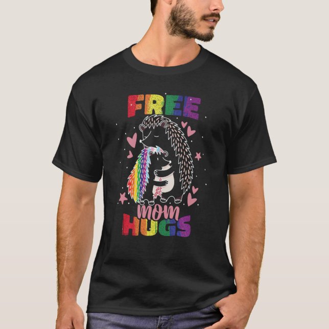 Camiseta LGBTQ Mom Pride Month Free Mom Hugs (Frente)