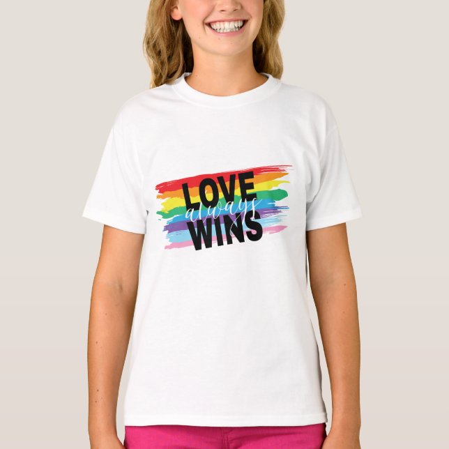 Camiseta LGBTQIA Love Sempre ganha Orgulho Arco-Íris Legal (Frente)