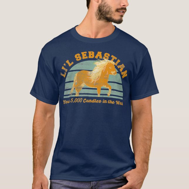 Camiseta Li l Sebastian Você tem 5 000 velas no vento (Frente)
