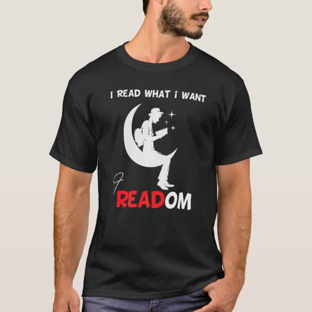 Camiseta Li Livros Banidos Eu Li O Que Quero Na Bibliotecár (Frente)