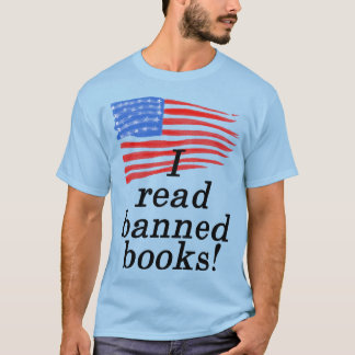 Camiseta Li livros proibidos e a bandeira americana angusti
