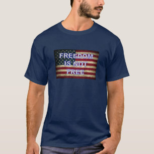 Camiseta Liberdade Não É Livre - Bandeira Americana