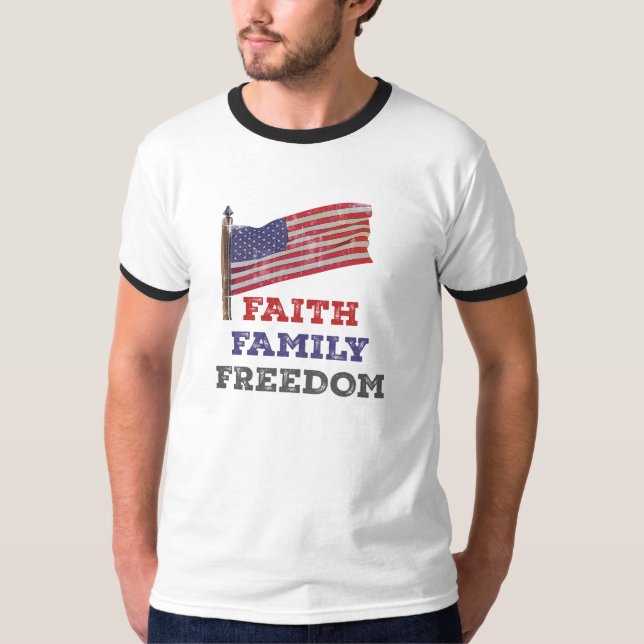 Camiseta Liberdade personalizada da família (Frente)