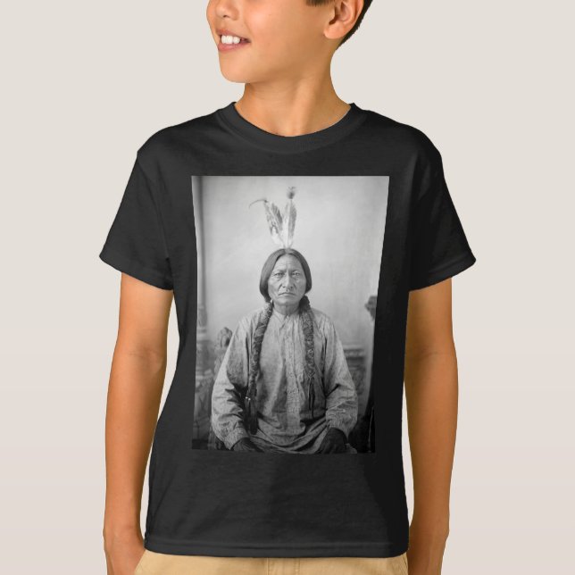 Camiseta Líder da Lakota Sentando o Bull Índio Nativo Ameri (Frente)
