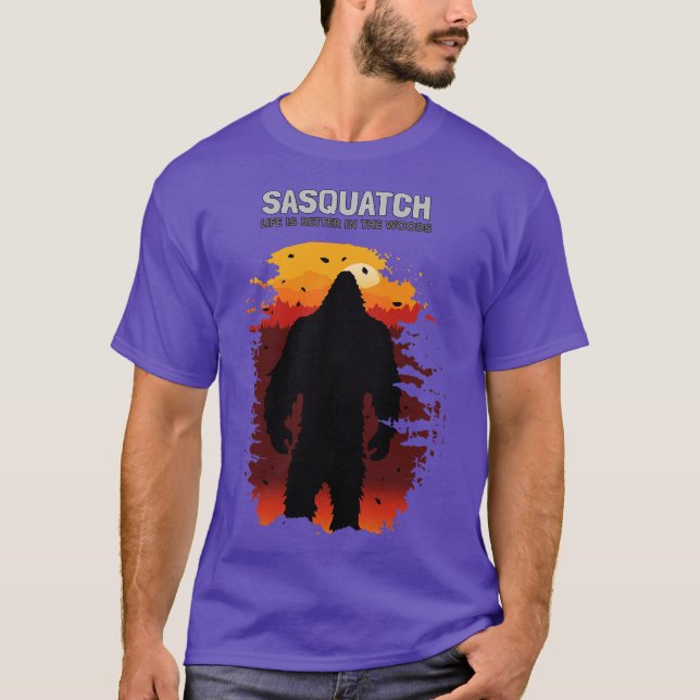 Camiseta Life is better in the Woods (Frente)