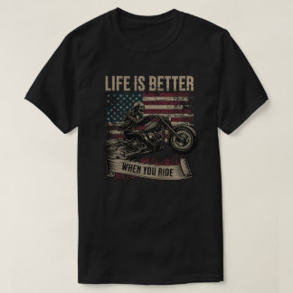 Camiseta Life Is Better When You Ride Patriotic Biker Skull
