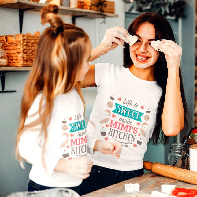 Camiseta Life is sweet inside Mimi's kitchen Magnet (Criador carregado)