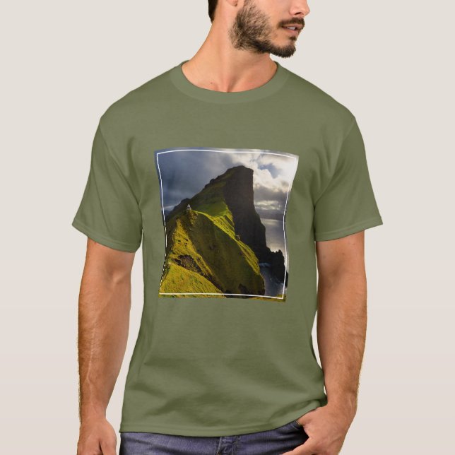 Camiseta Lighthouses | Faroe Islands Denmark (Frente)