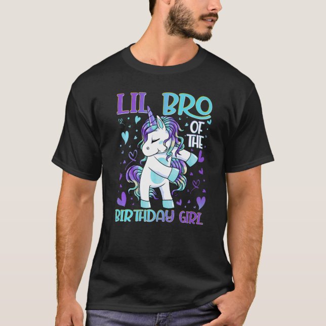 Camiseta Lil Bro Da Rapariga De Aniversário A Fogar Unicórn (Frente)