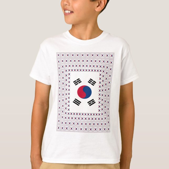 Camiseta Linda bandeira Diagonal Coreana: Uma Arte Infinita (Frente)