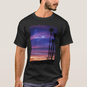 Camiseta Linda cena da praia do Oceano Califórnia Palma do