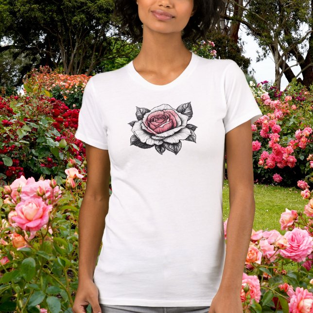 Camiseta Linda ilustração de Rosa (Criador carregado)