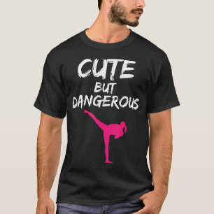 Camiseta Lindas Mas Perigosas Garotas Engraçadas de Karatê