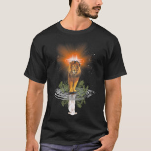 Camiseta Lion Cross Jesus Reflection Water Mirror Sheep T-S