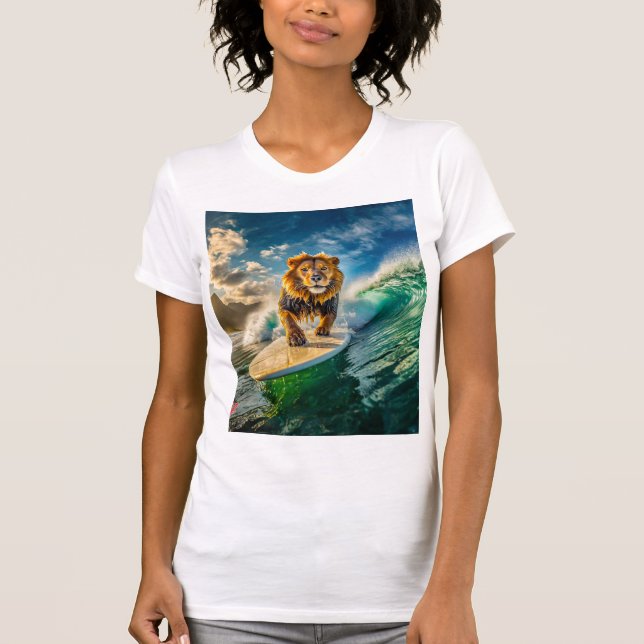 Camiseta Lion Surfing Design Por Rich AMeN Gill (Frente)