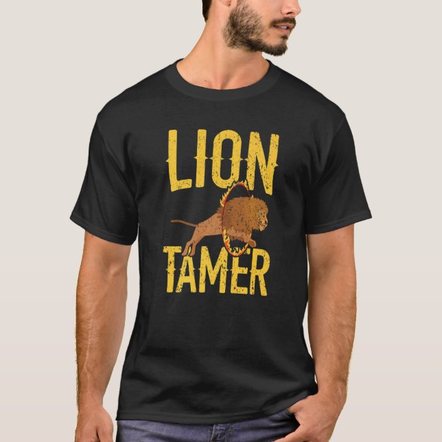 Camiseta Lion Tamer Circus Staff Costume Carnival Theme Par (Frente)