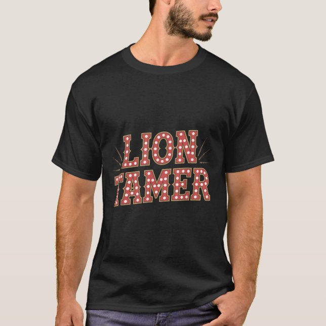 Camiseta Lion Tamisa Men Mulheres Roupa Ringmaster (Frente)