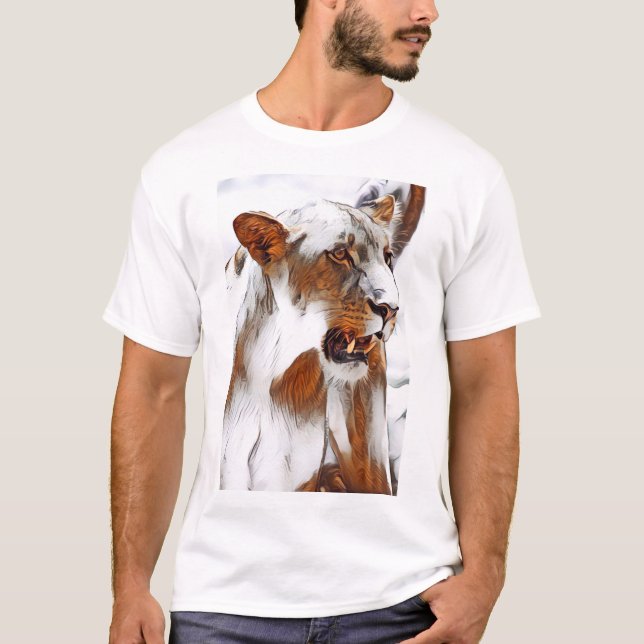 Camiseta Lioness digitalmente editada T-Shirt (Frente)