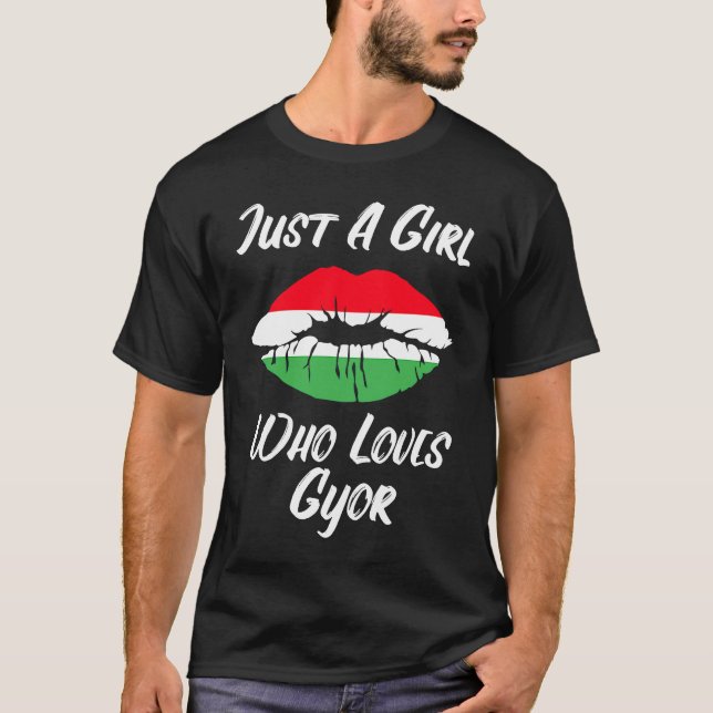 Camiseta Lips and Mouth Love Hungarian Flag Gyor (Frente)