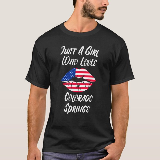 Camiseta Lips Mouth Love American Flag Colorado Springs (Frente)